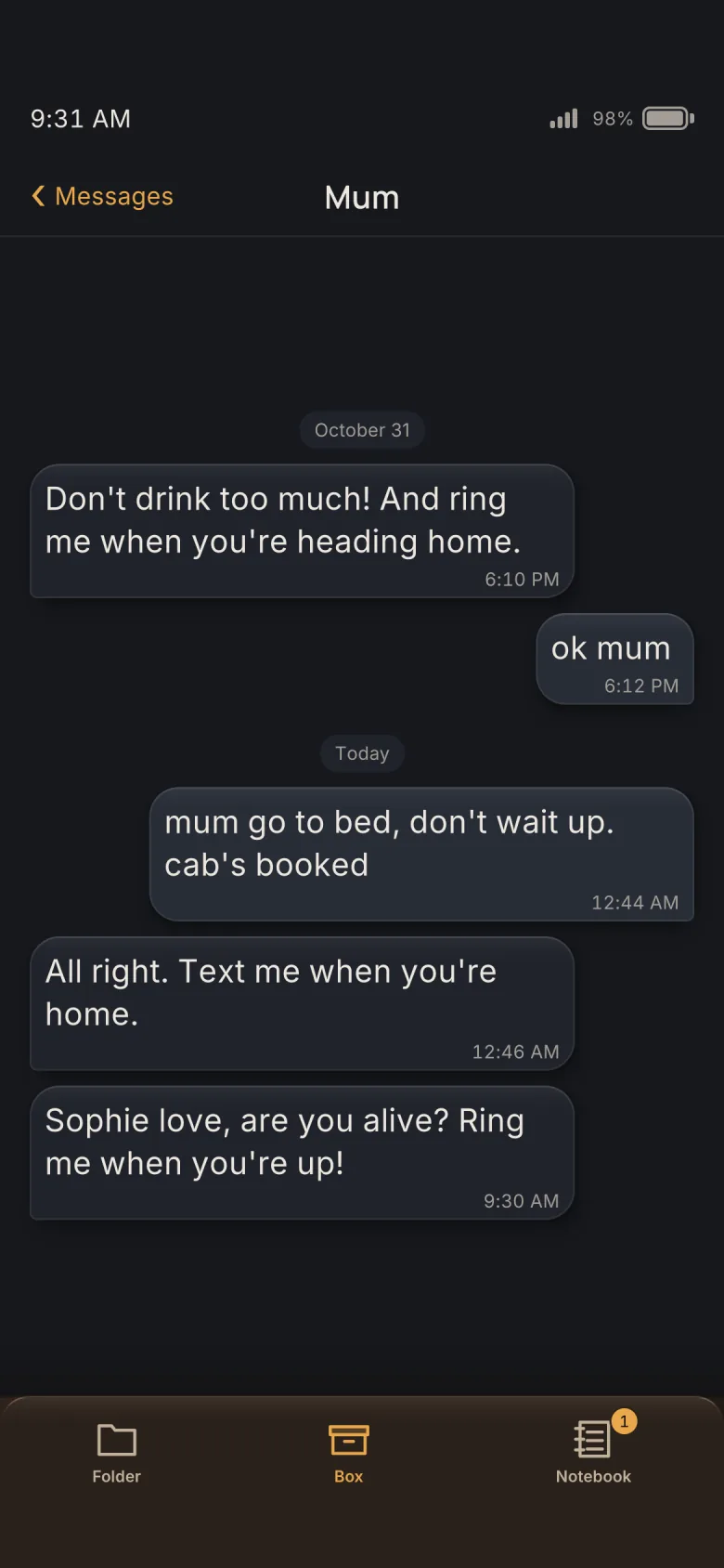 A message thread between Sophie and her mum on the night of the wedding